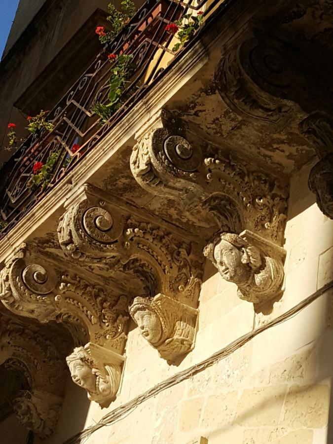 Dimora Petra Appartement Lecce Buitenkant foto
